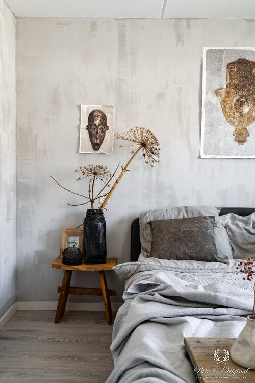 WARM GREY