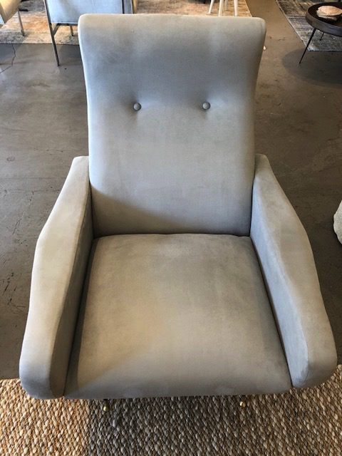VINTAGE GREY SUEDE LEATHER CHAIR1