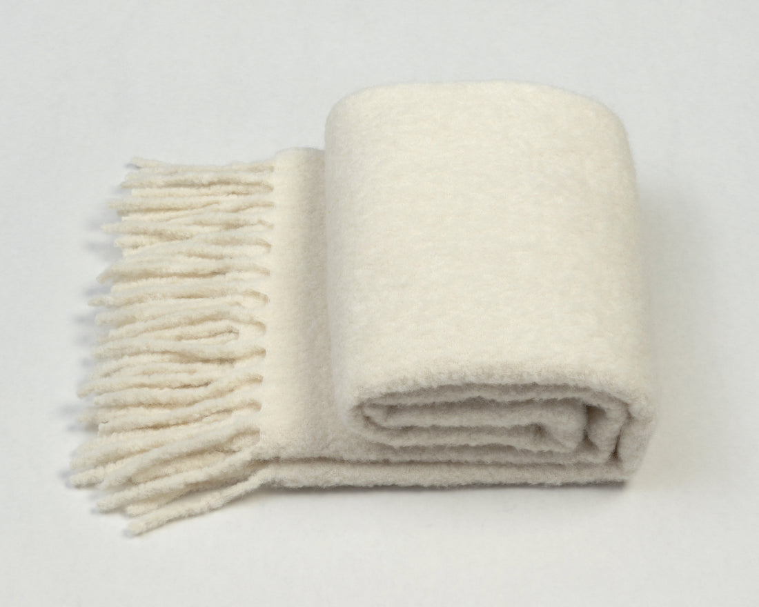 Boucle Alpaca Ivory Throw