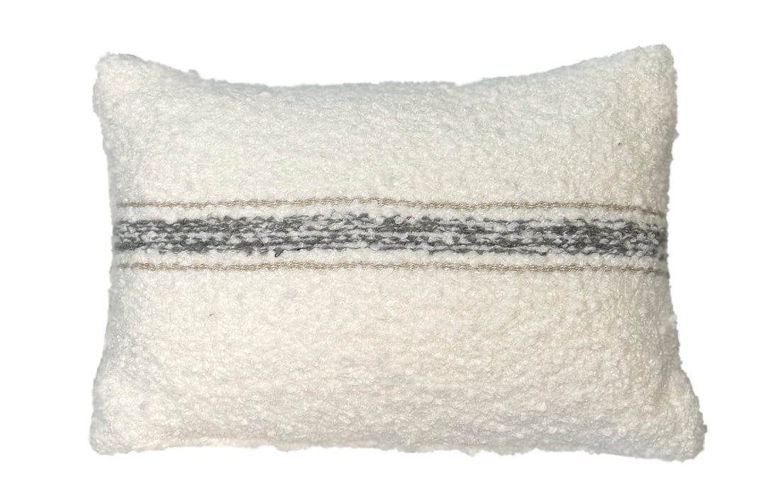 Joss Pillow 24" x 24"