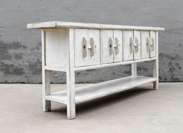 BUFFET WITH SLIDING LATCH DOORS